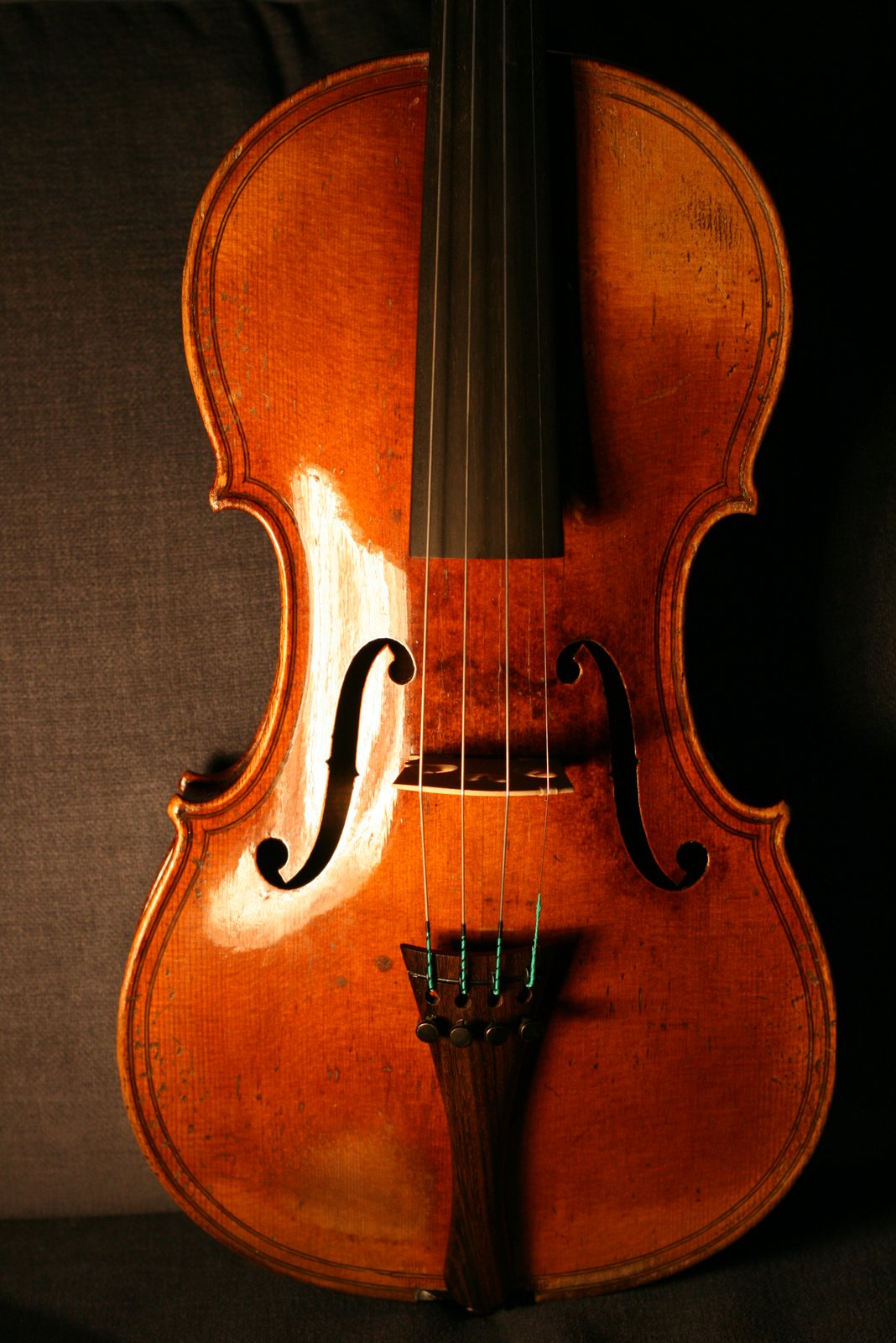 FINE ANTIQUE FRENCH VIOLIN OF THE JEAN-BAPTISTE VUILLAUME SCHOOL